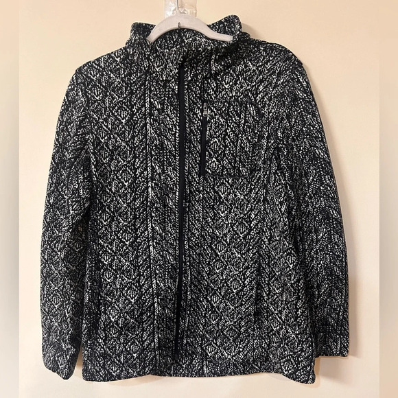 MNY Jacket  Women's Mock Collar Fleece lined zip up black graphic  Size Large - Picture 1 of 5
